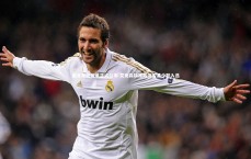 九游体育登录入口：国足东征名单正式公布 艾克森缺席戴伟浚吴少聪入选